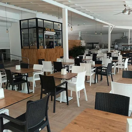 Hotel Uk Kiris 4*