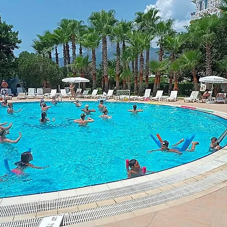 Hotel Uk Kiris