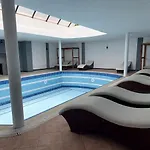 Отель Uk Kiris