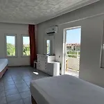 Uk Kiris Отель 4*