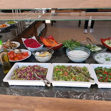 Hotel Uk Kiris Antalya