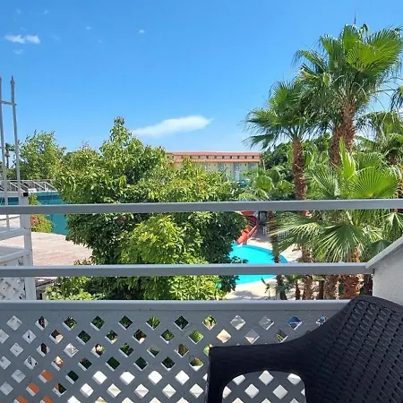 Uk Kırış Otel 4*